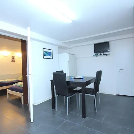 Apartment Private Souterrain
